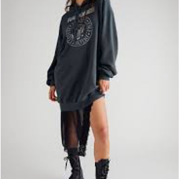 Daydreamer F/P Black Ramones Graphic Hoodie - Picture 2 of 7